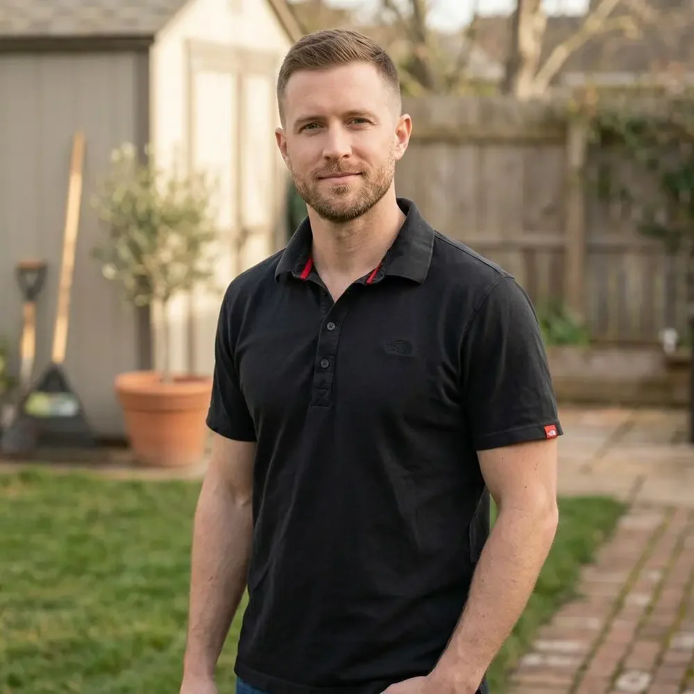 The North Face Men’s Pique Polo Shirt, Solid Black, Embroidered Logo, Size Large